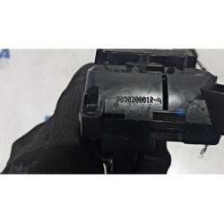 Renault - Megane - Front door lock mechanism 4-door, right