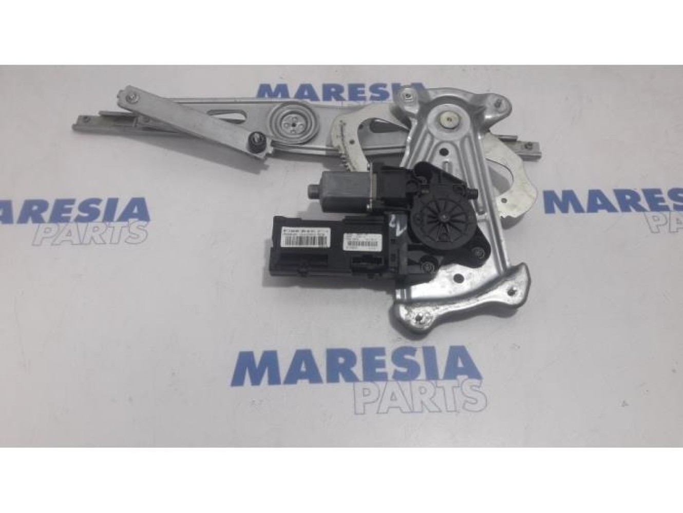 Renault - Megane - Window mechanism 4-door, front left