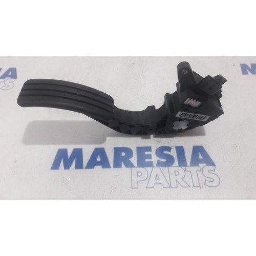 Renault - Megane - Gaspedaalpositie Sensor