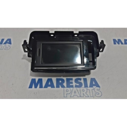 Renault - Megane - Navigatie Display