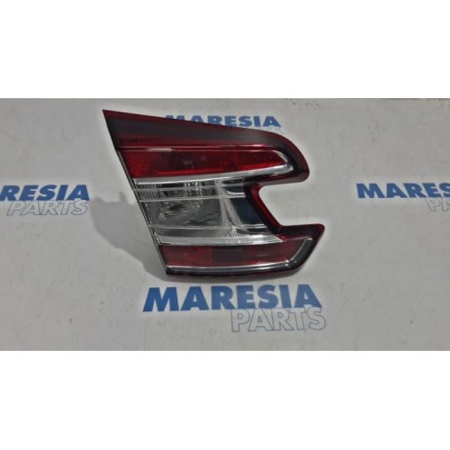 Renault - Megane - Taillight, left
