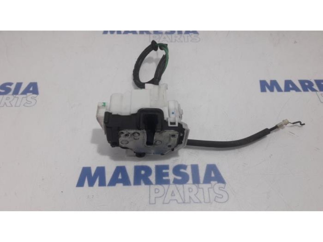 Alfa Romeo - 159 - Front door lock mechanism 4-door, right