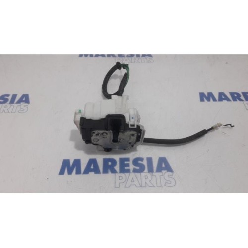 Alfa Romeo - 159 - Front door lock mechanism 4-door, right