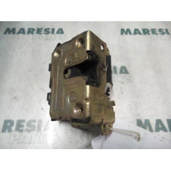 Renault - Megane - Front door lock mechanism 4-door, right