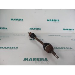 Renault - Megane Scenic - Aandrijfas links-voor