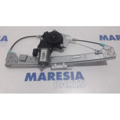 Alfa Romeo - 159 - Rear door window mechanism 4-door, right