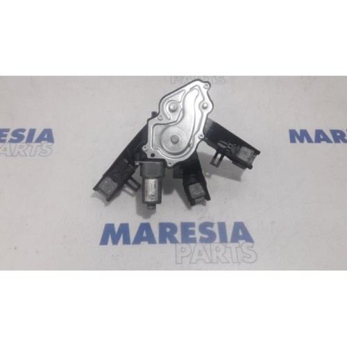 Peugeot - 308 - Rear wiper motor