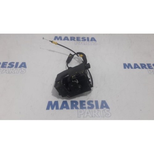 Peugeot - 308 - Rear door lock mechanism 4-door, left