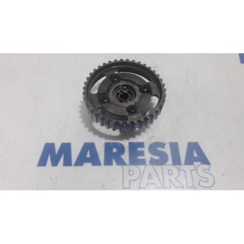 Peugeot - 208 - Camshaft sprocket