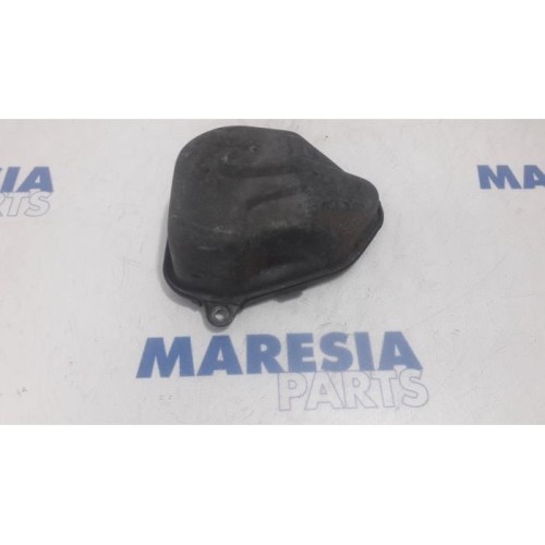 Peugeot - 206 - Gearbox cover
