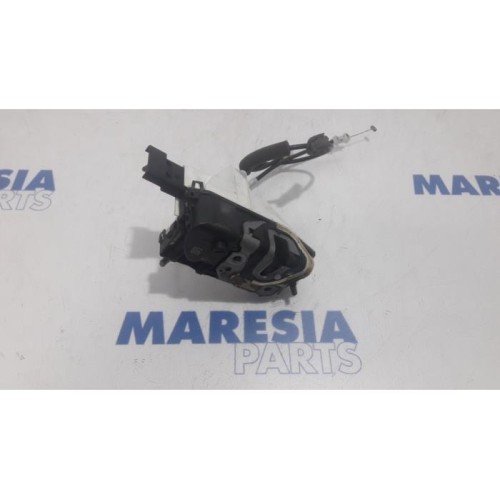 Peugeot - 508 - Front door lock mechanism 4-door, right