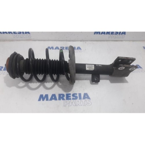 Citroen - DS4 - Front shock absorber rod, right