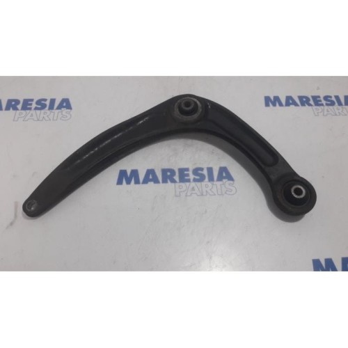 Citroen - DS4 - Front lower wishbone, right
