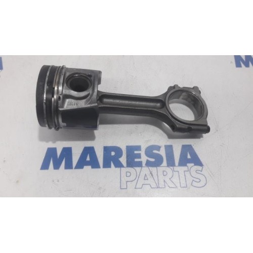 Renault - Master - Piston