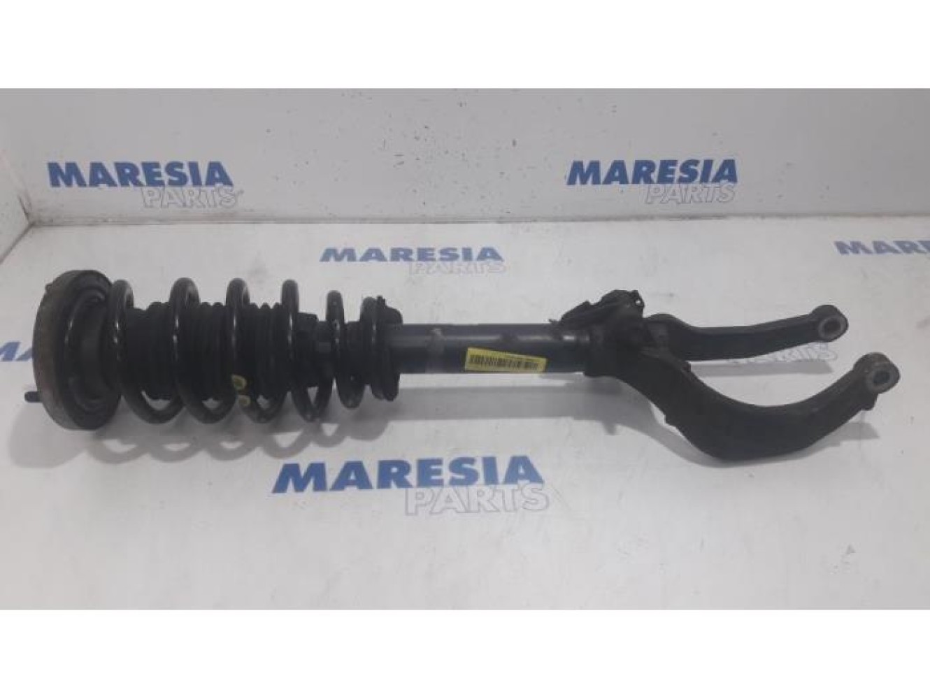 Alfa Romeo - 159 - Front shock absorber rod, left