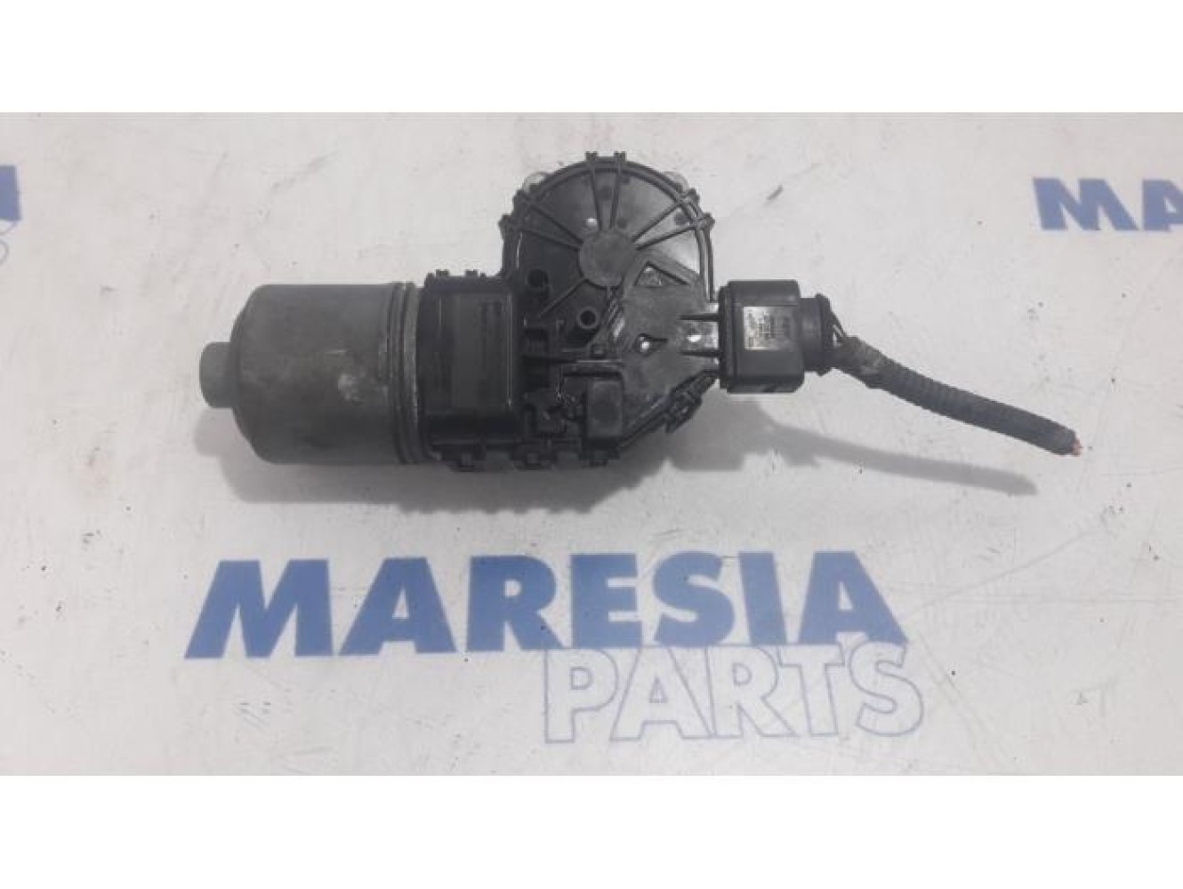 Alfa Romeo - 159 - Front wiper motor