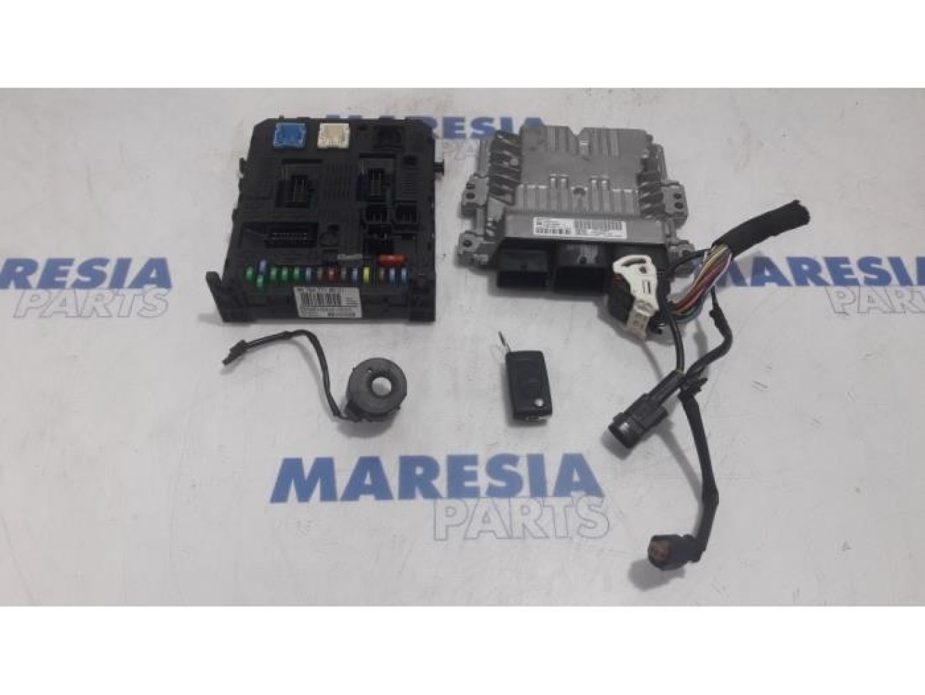Citroen - C5 - Engine management computer