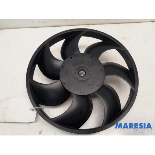 Renault - Master - Fan motor