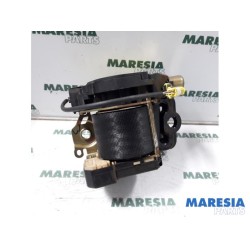Fiat - Stilo - Front seatbelt, right