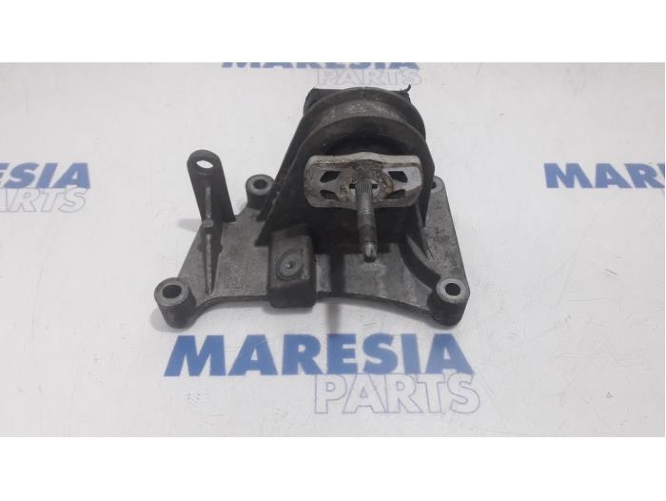 Lancia - Y(Psilon) - Engine mount