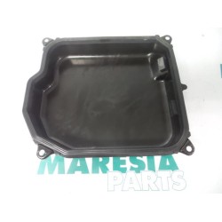 Renault - Megane - Gearbox cover