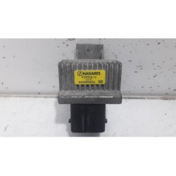 Renault - Trafic - Glow plug relay