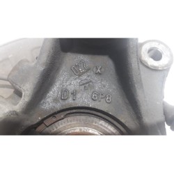 Citroen - C5 - Fusee links-voor