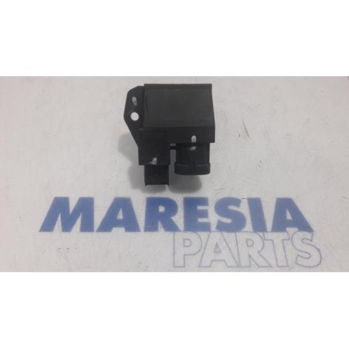Citroen - C5 - Cooling fan resistor