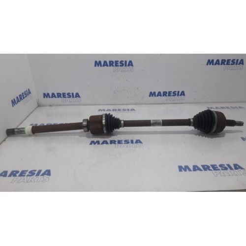 Renault - Master - Front drive shaft, right