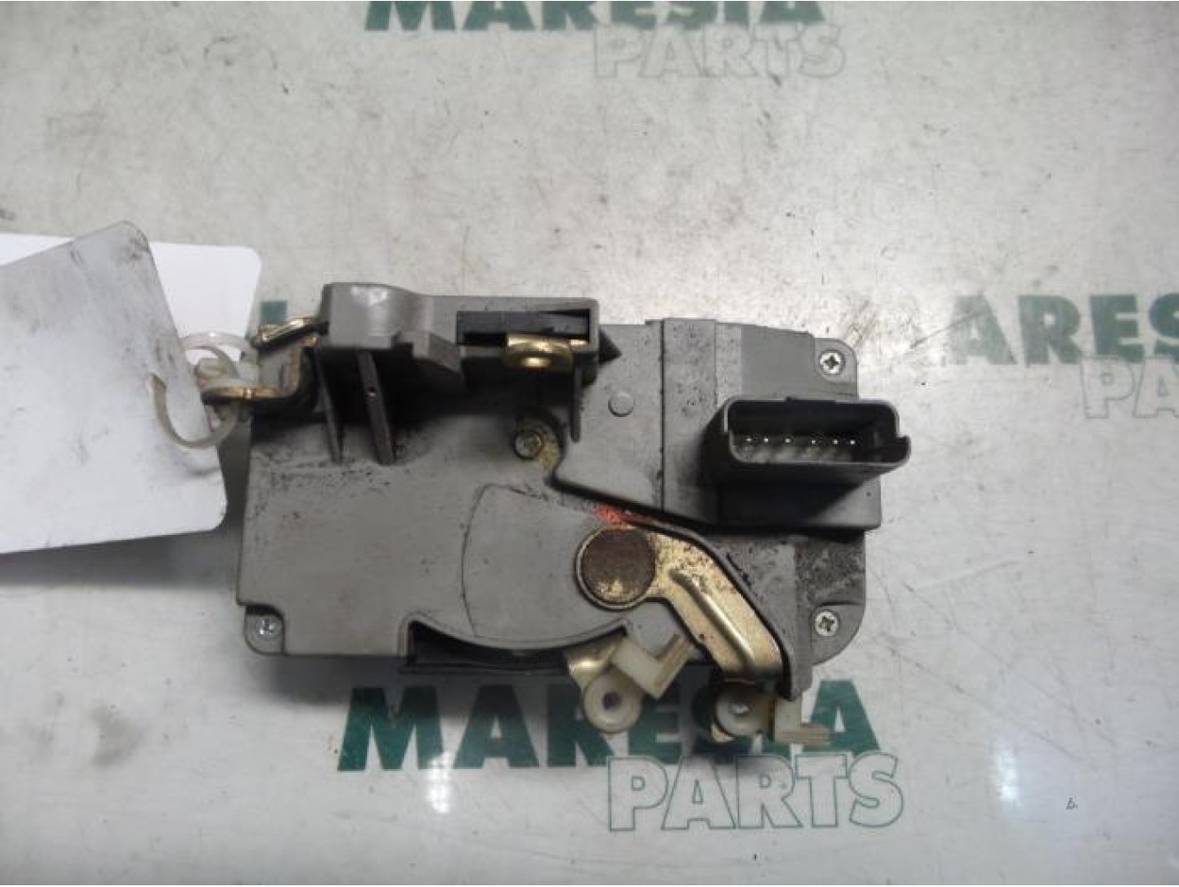 Citroen - C5 - Door lock mechanism 4-door, front left