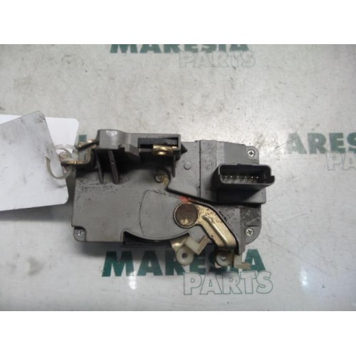 Citroen - C5 - Door lock mechanism 4-door, front left