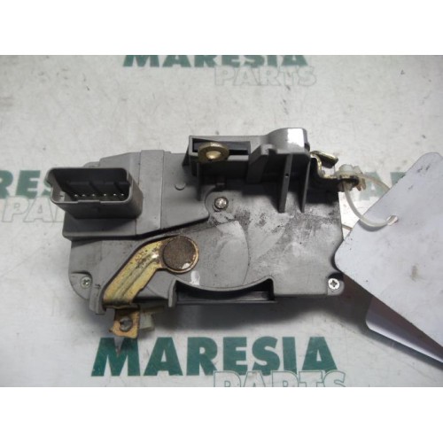 Citroen - C5 - Front door lock mechanism 4-door, right
