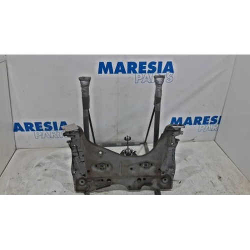 Renault - Clio - Subframe