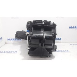 Renault - Clio - Heater housing