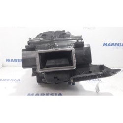Renault - Clio - Heater housing