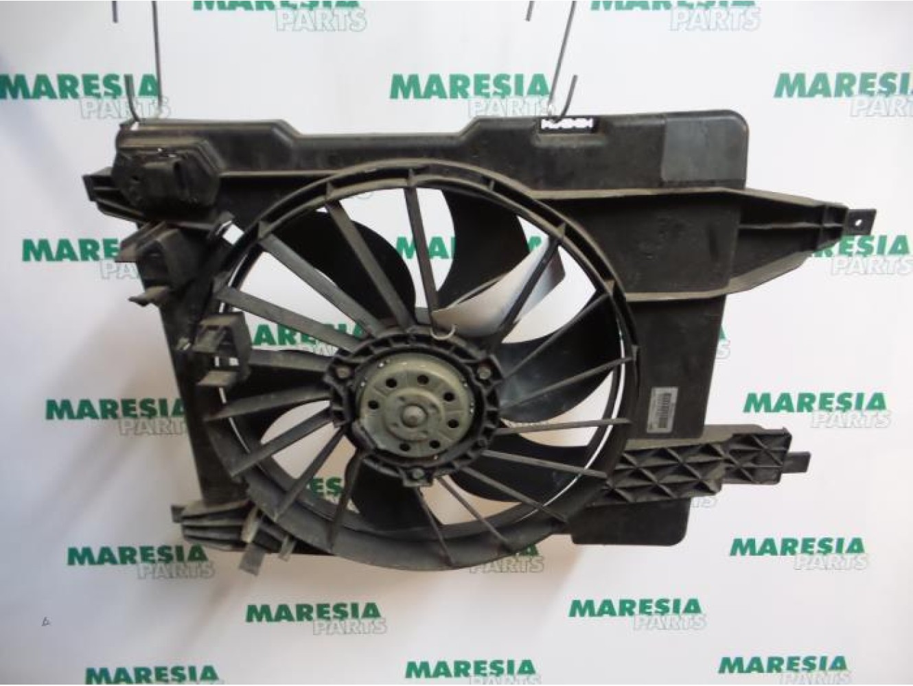 Renault - Megane - Fan motor