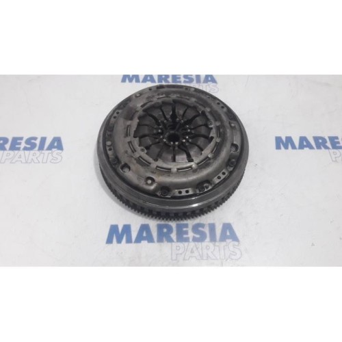 Renault - Scenic - Doppelte Masse Schwungrad