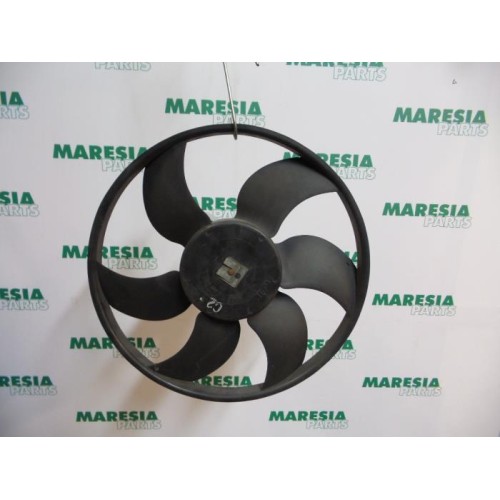 Renault - Megane - Fan motor