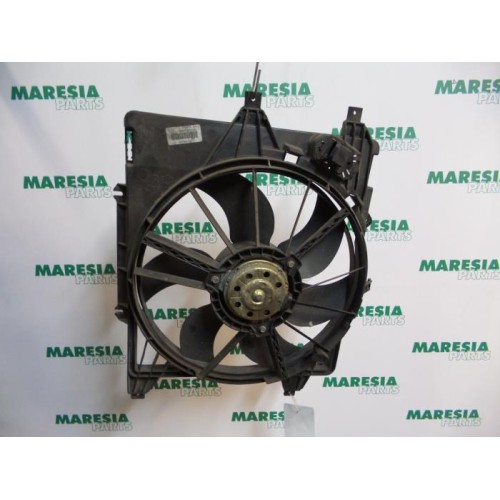 Renault - Clio - Fan motor