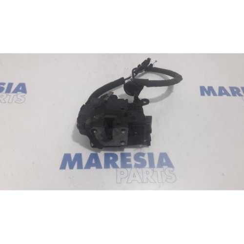 Renault - Clio - Rear door lock mechanism 4-door, left