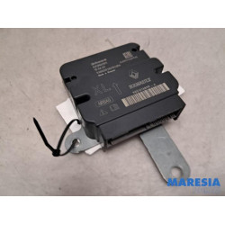 Renault - Clio - Airbag Module