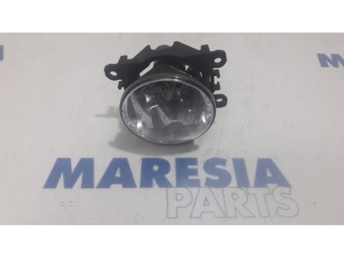 Renault - Clio - Fog light, front left