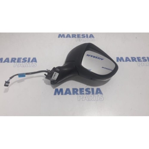 Renault - Clio - Wing mirror, right