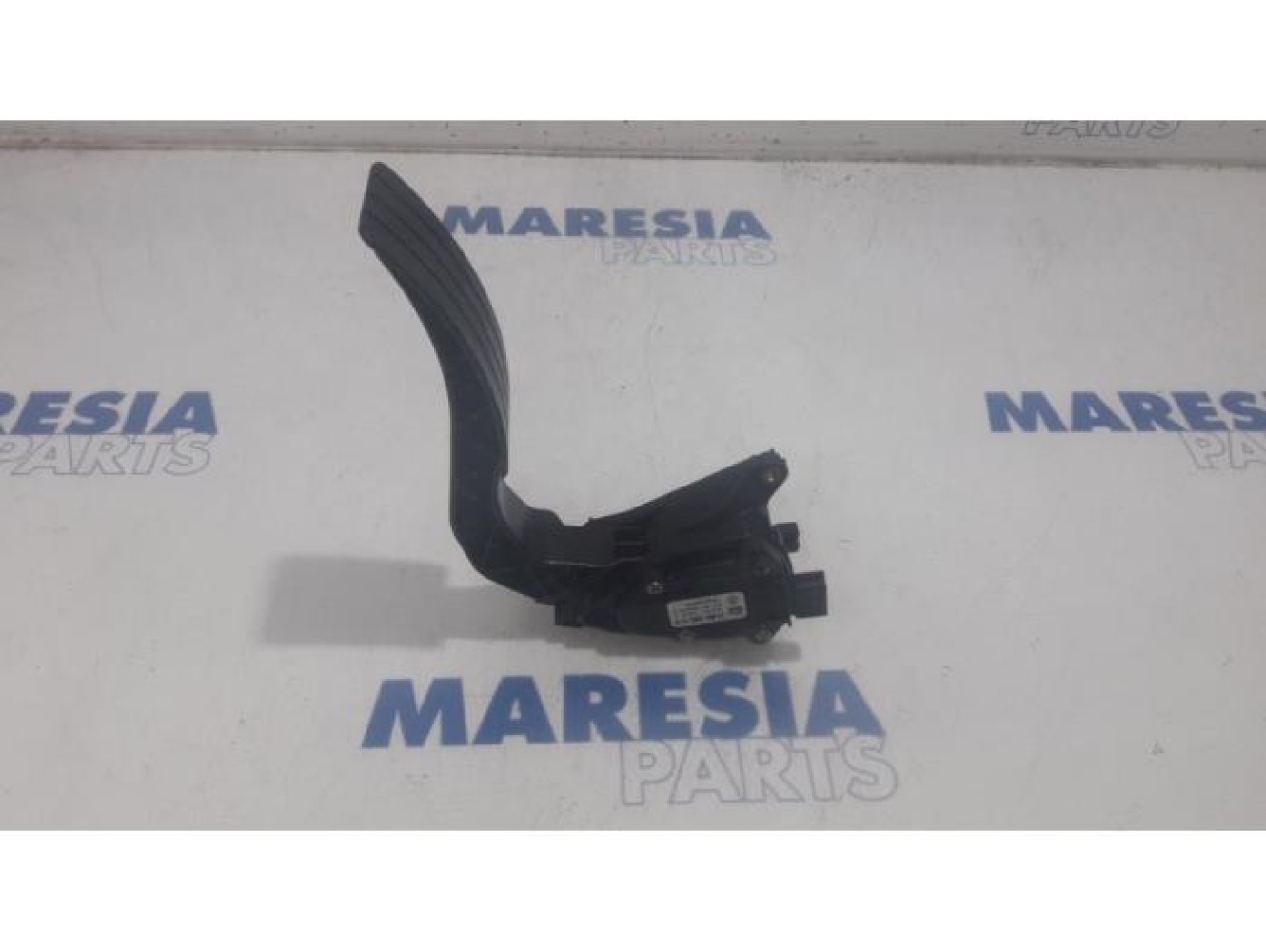 Renault - Clio - Throttle pedal position sensor