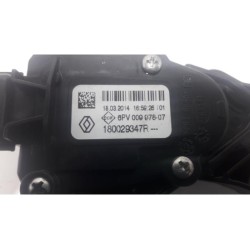 Renault - Clio - Throttle pedal position sensor