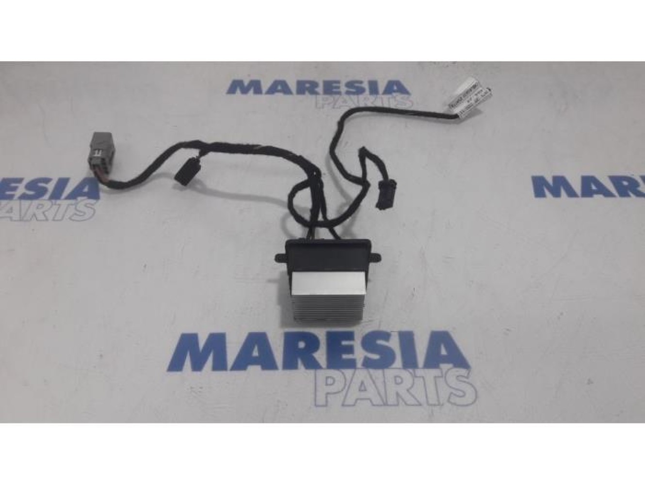Renault - Clio - Heater resistor