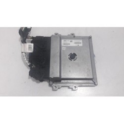 Renault - Clio - Engine management computer