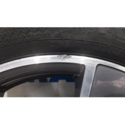 Renault - Clio - Sportvelgenset + banden