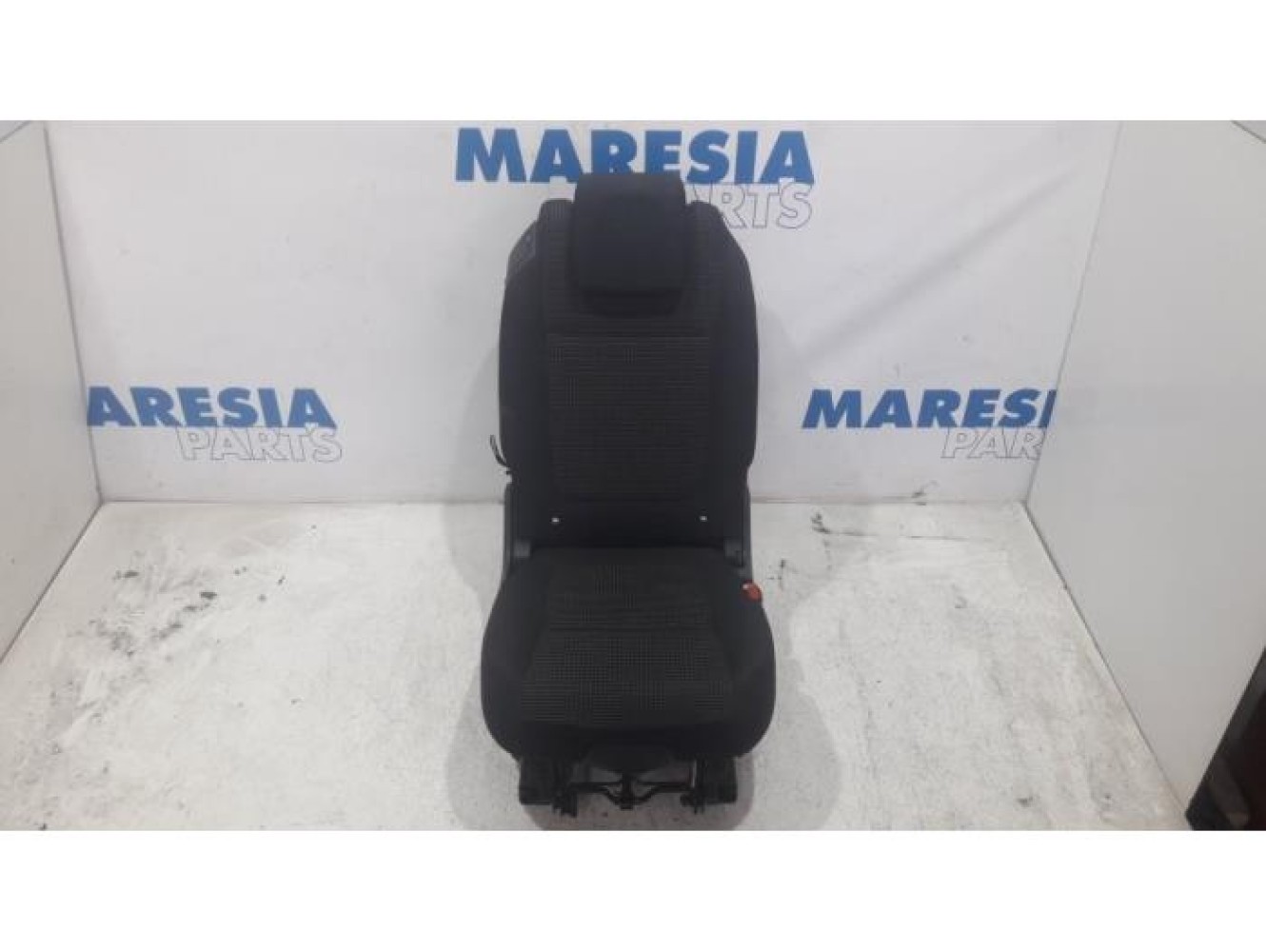 Peugeot - 5008 - Rear seat