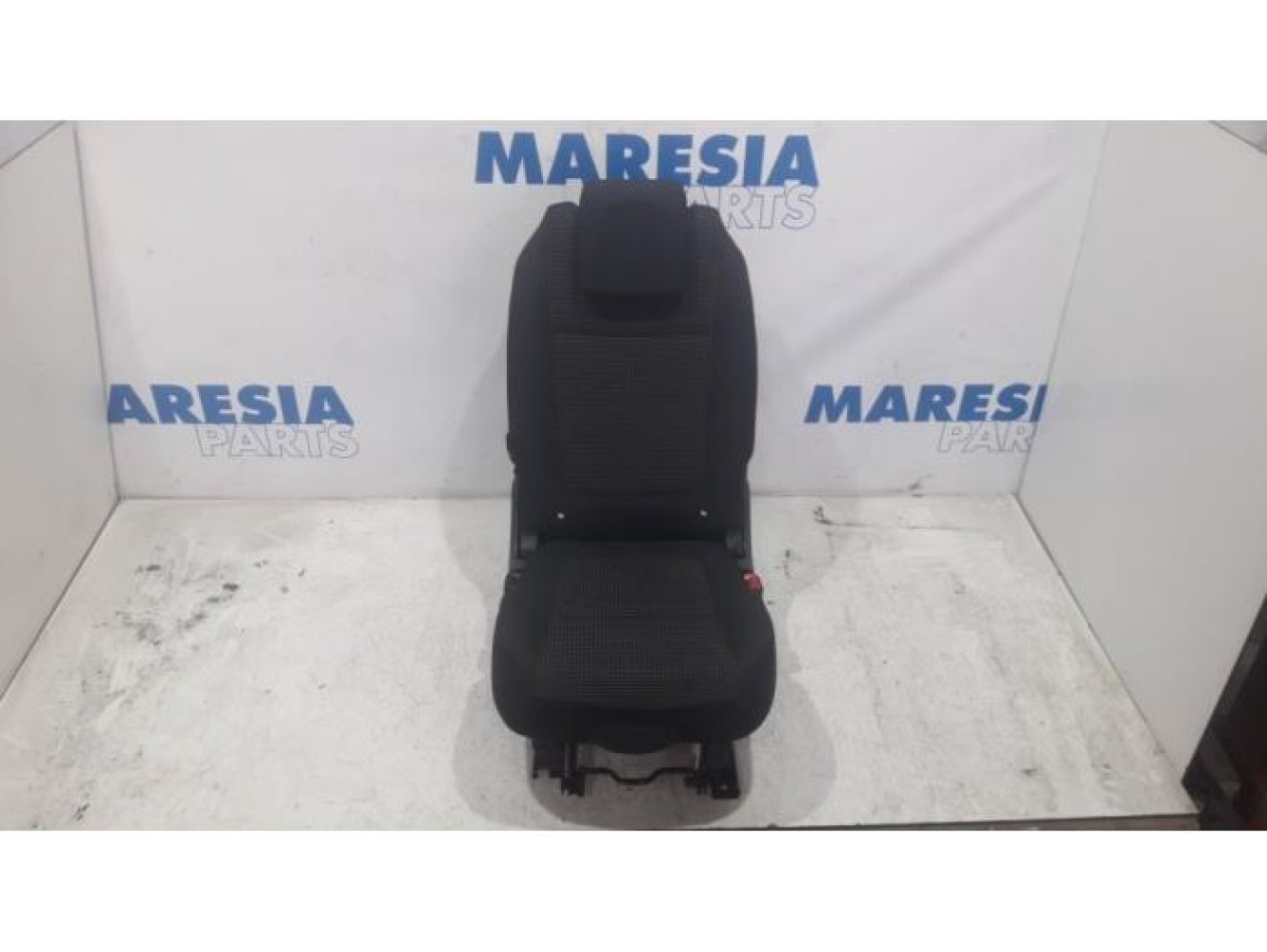 Peugeot - 5008 - Rear seat